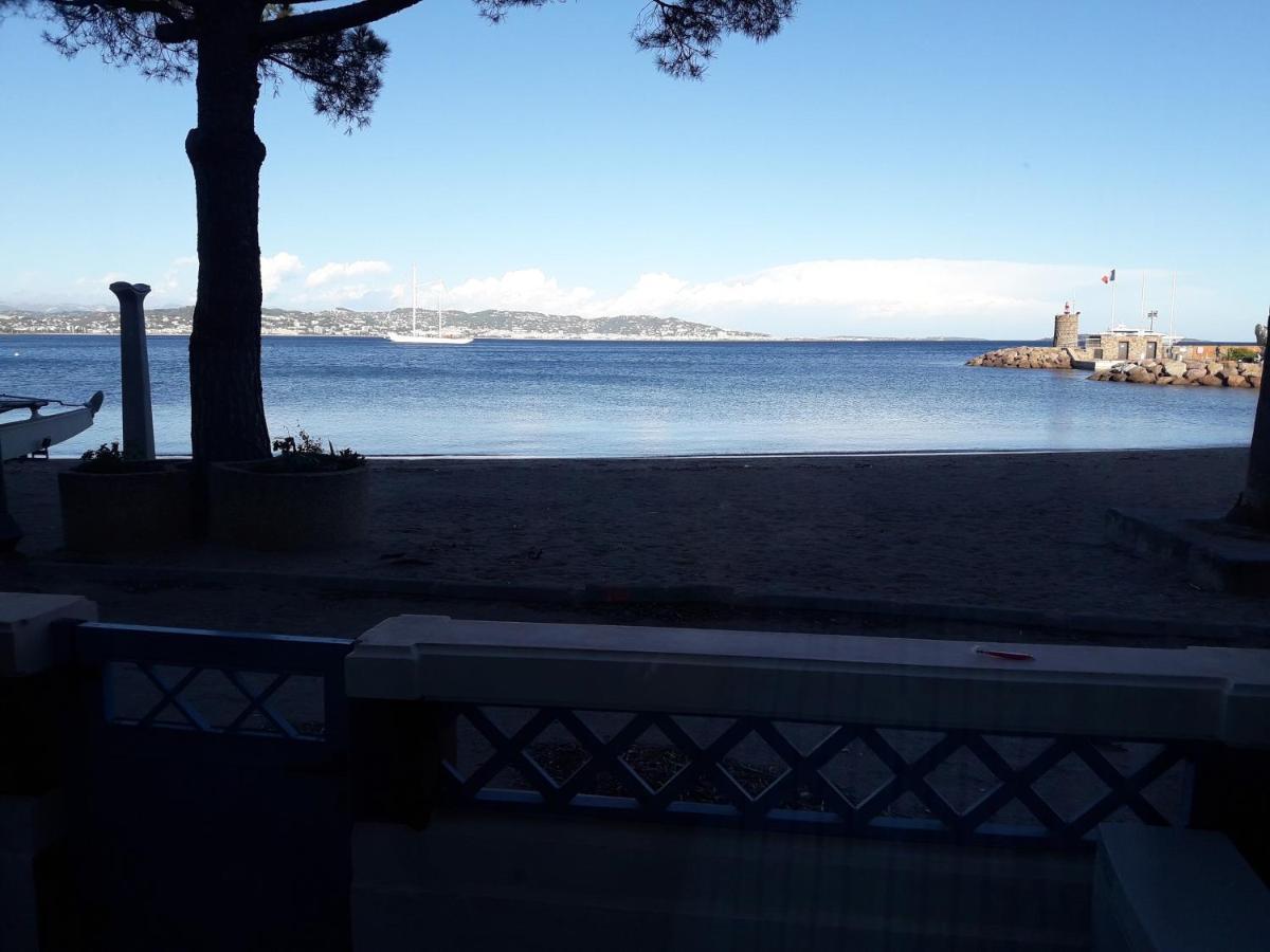 French Riviera 1 Bedroom On The Beach Facing Cannes Théoule-sur-Mer Eksteriør bilde