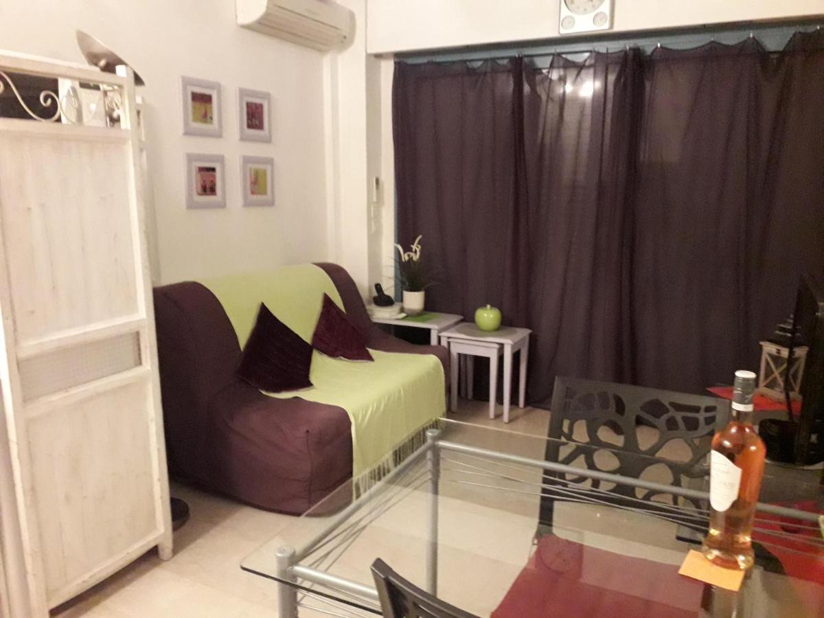 French Riviera 1 Bedroom On The Beach Facing Cannes Théoule-sur-Mer Eksteriør bilde