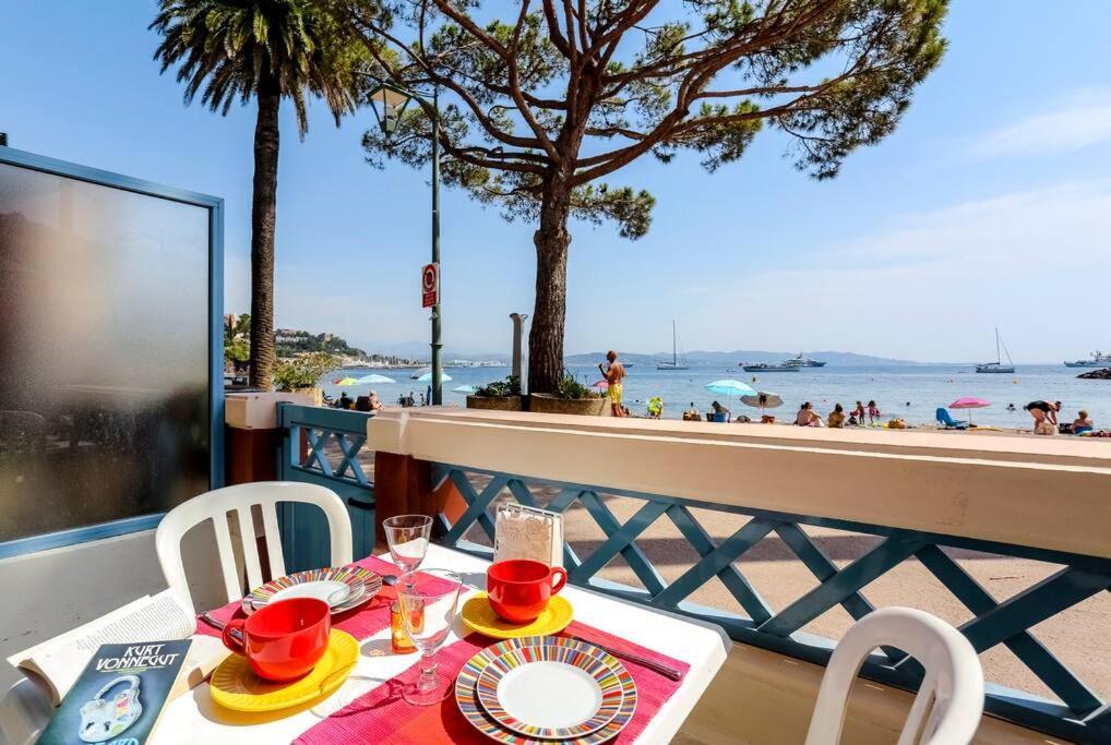 French Riviera 1 Bedroom On The Beach Facing Cannes Théoule-sur-Mer Eksteriør bilde